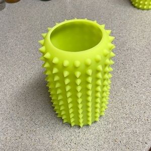 bkr sleeve only. big sleeve. spiked gogo